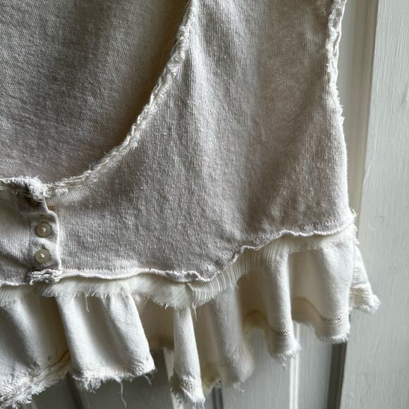 Urban Outfitters Cropped Scoop Neck Top - Picture 4 of 7